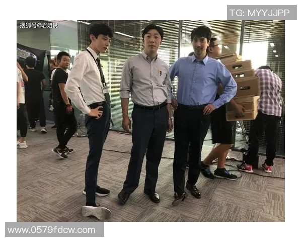 LNG逆袭之路:挑战者杯背后的坚持与荣耀 LNG逆袭之路:挑战者杯背后的坚持与荣耀